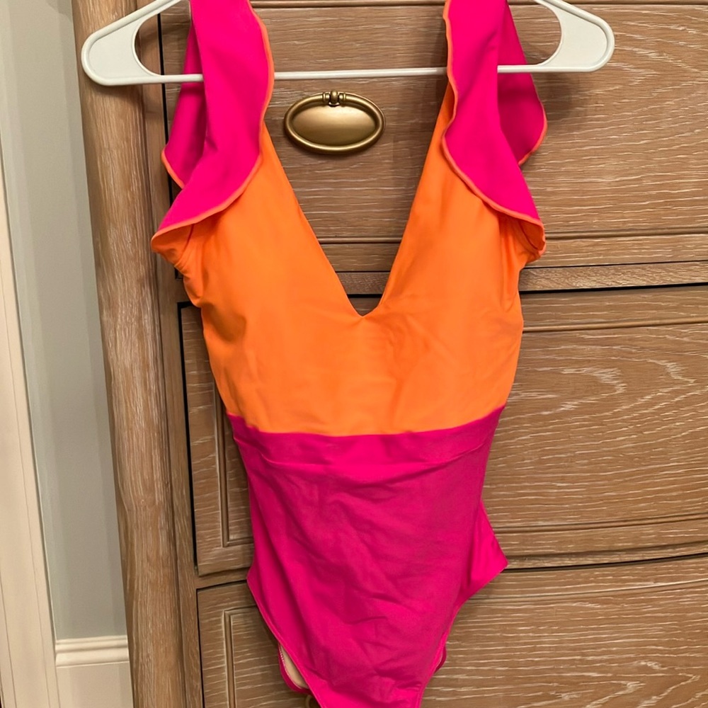 Summersalt Backflip Ruffle 6LT (long torso)